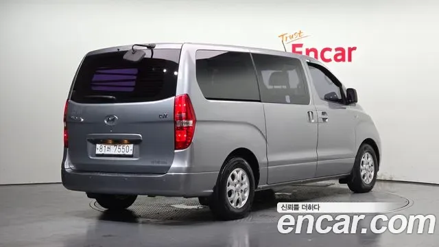Hyundai Starex Grand Starex, 2012 — фото 2