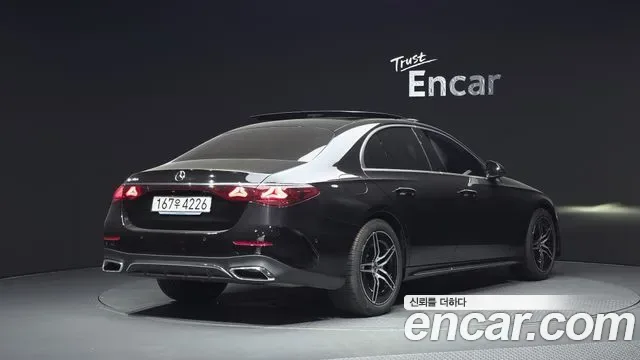 Mercedes-Benz E-Class W214, 2025 — фото 2