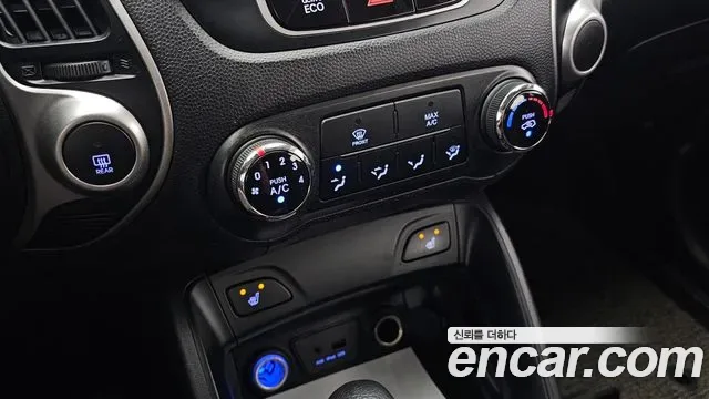 Hyundai Tucson ix, 2010 — фото 15