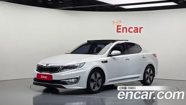 Kia K5 Hybrid