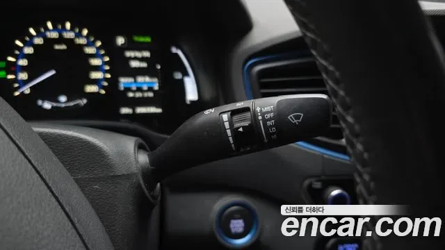 Hyundai Ioniq Ionic Hybrid, 2016 — фото 19