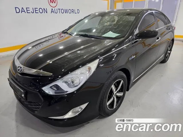 Hyundai Sonata Hybrid