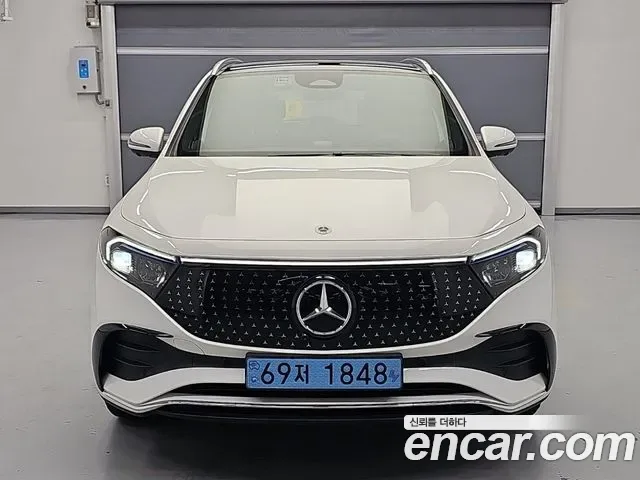Mercedes-Benz Eqa H243