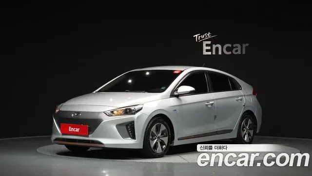 Hyundai Ioniq Ionic Electric