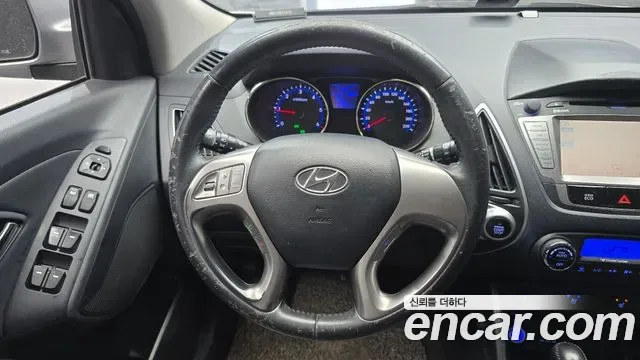 Hyundai Tucson ix, 2011 — фото 14