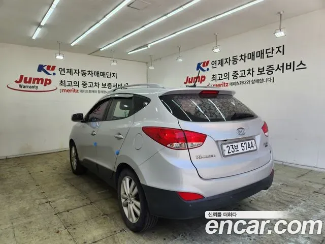 Hyundai Tucson ix, 2011 — фото 11