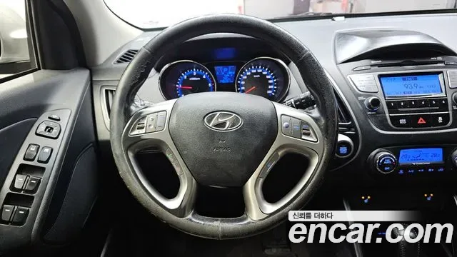 Hyundai Tucson ix, 2011 — фото 13