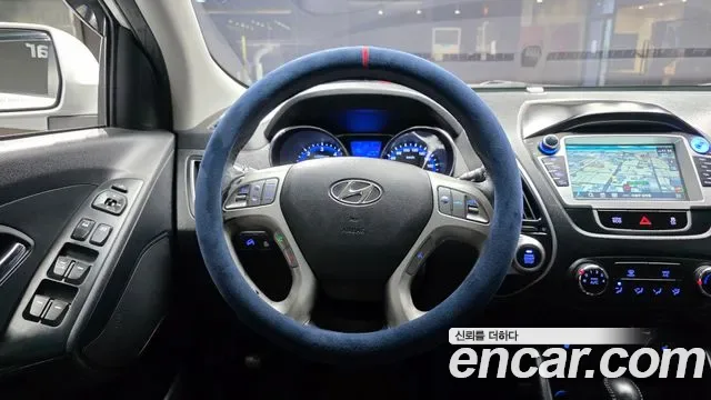Hyundai Tucson ix, 2012 — фото 14