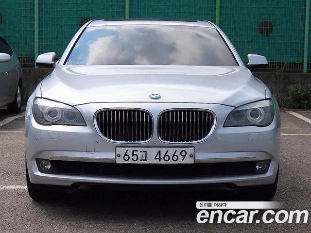 BMW 7-Series F01