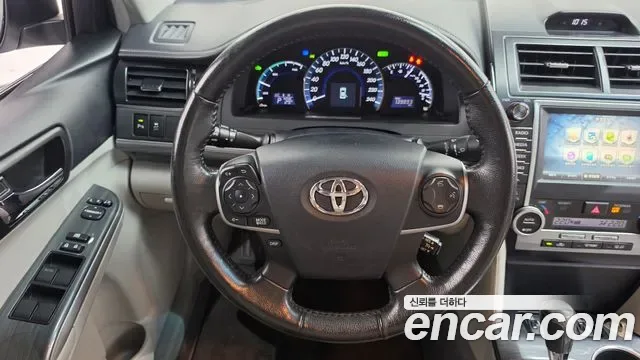Toyota Camry, 2012 — фото 13