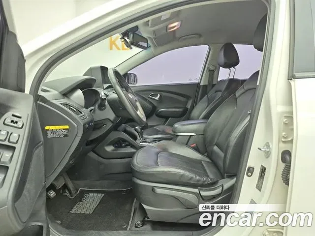 Hyundai Tucson ix, 2012 — фото 11