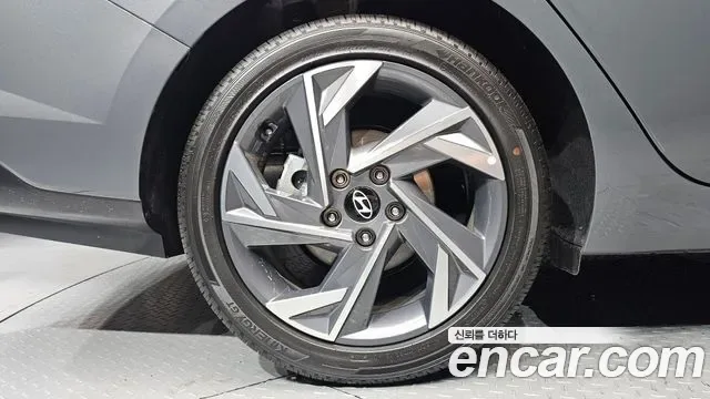 Hyundai Avante CN7, 2025 — фото 5