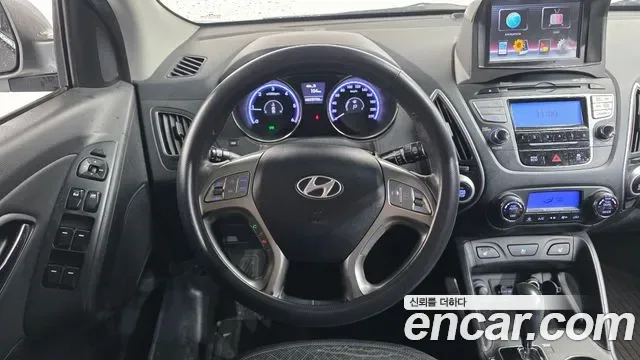 Hyundai Tucson ix, 2011 — фото 12