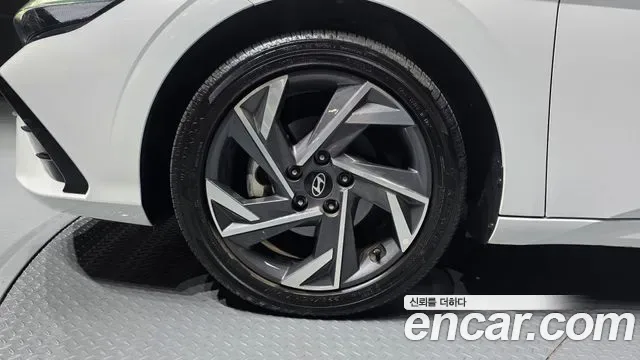 Hyundai Avante CN7, 2025 — фото 5