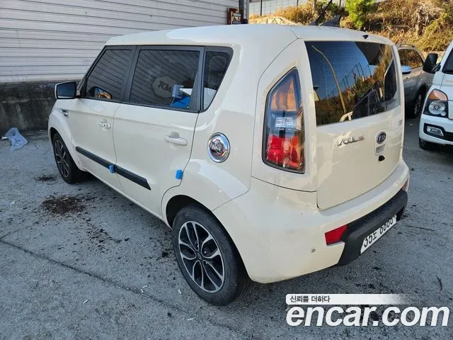 Kia Soul, 2010 — фото 5