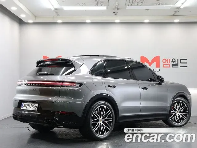 Porsche Cayenne PO536, 2025 — фото 4