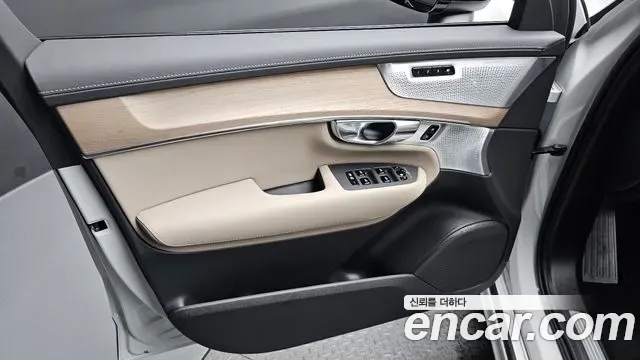 Volvo Xc90, 2025 — фото 25