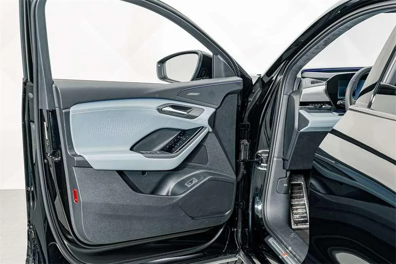 Audi Q6L Sportback e-tron, 2026 — фото 18