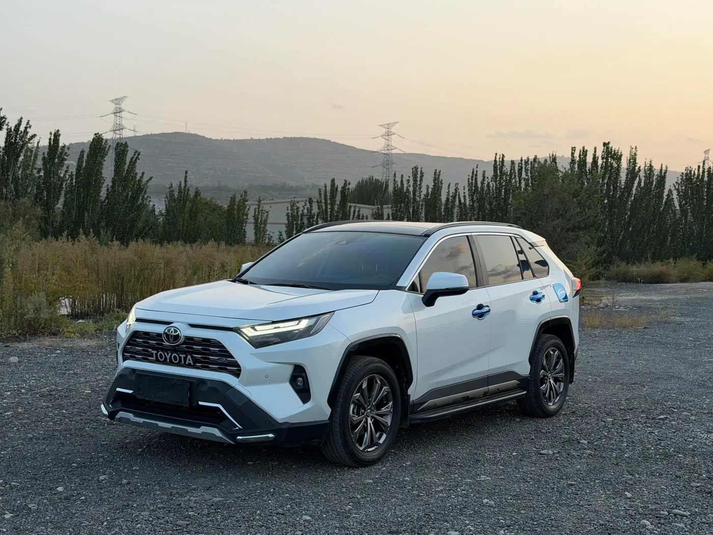 Toyota RAV4 Rongfang