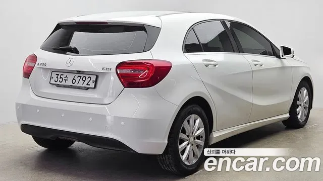 Mercedes-Benz A-Class W176, 2013 — фото 2