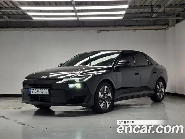 Hyundai Avante CN8