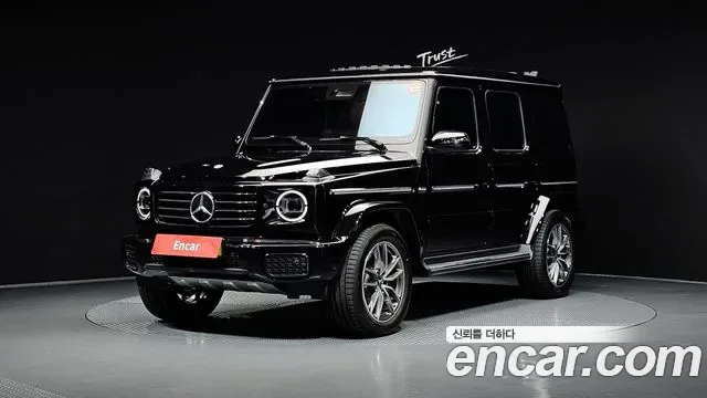 Mercedes-Benz G-Class W465