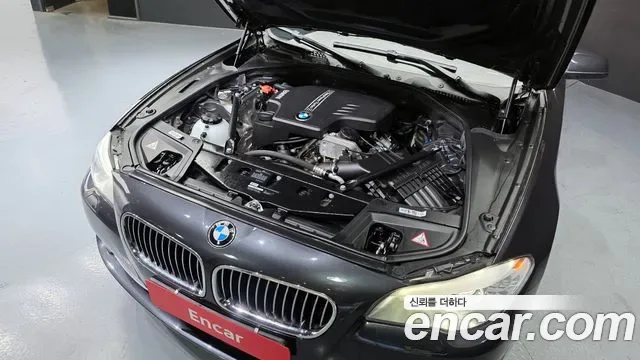BMW 5-Series F10, 2013 — фото 6