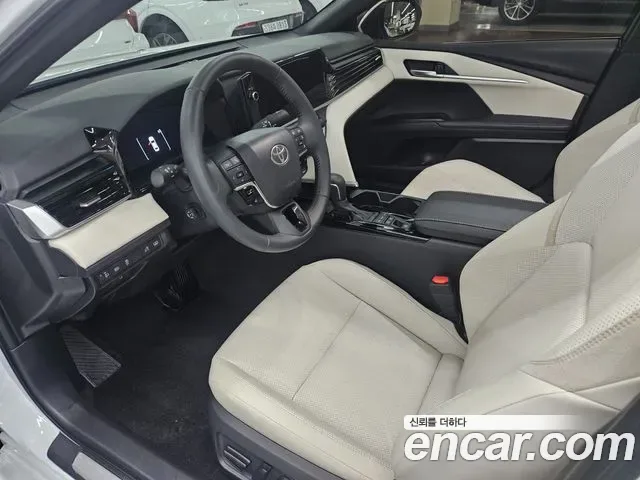 Toyota Camry xv80, 2025 — фото 11