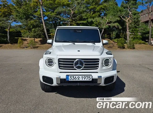 Mercedes-Benz G-Class W465