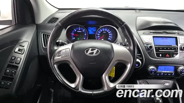 Hyundai Tucson ix, 2010 — фото 12