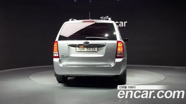 Kia Canival Carnival R, 2011 — фото 4