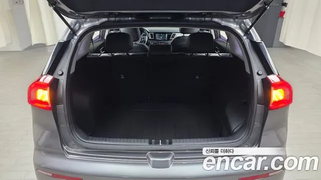 Kia Niro, 2016 — фото 17