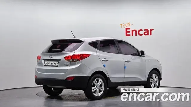 Hyundai Tucson ix, 2012 — фото 2
