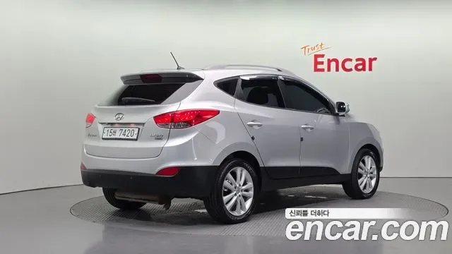 Hyundai Tucson ix, 2011 — фото 2