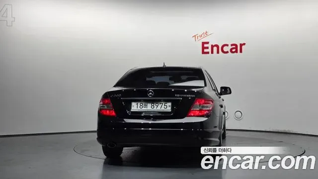 Mercedes-Benz C-Class W204, 2008 — фото 4