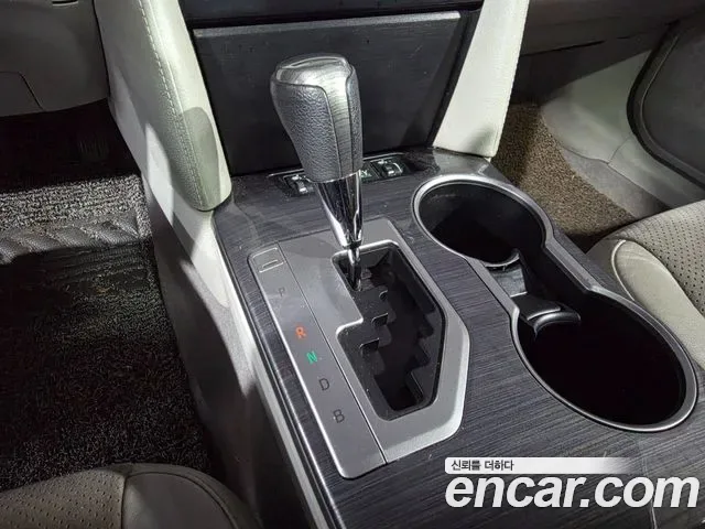 Toyota Camry, 2013 — фото 15