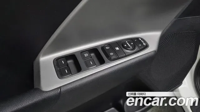 Kia Niro, 2016 — фото 20