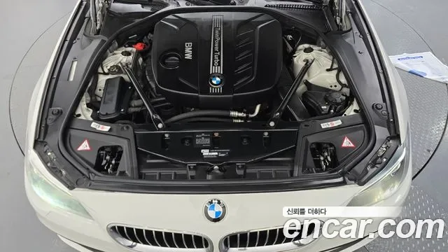 BMW 5-Series F10, 2013 — фото 18