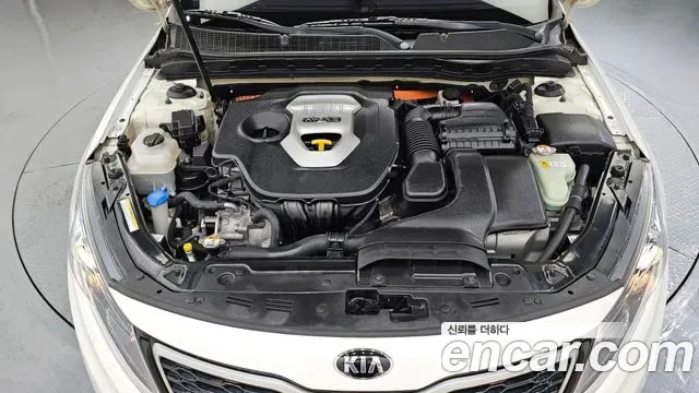 Kia K5 Hybrid, 2013 — фото 6