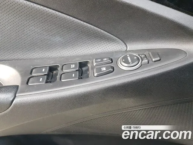 Hyundai Sonata YF Sonata, 2010 — фото 17
