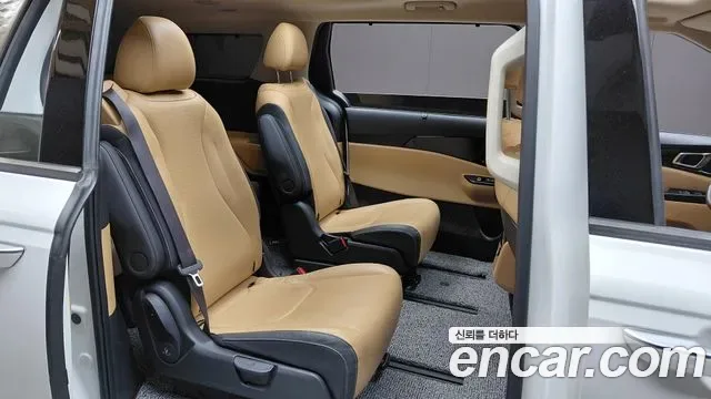 Kia Canival Carnival, 2022 — фото 11