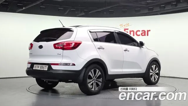 Kia Sportage, 2010 — фото 2
