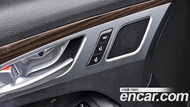 Genesis G80, 2016 — фото 27