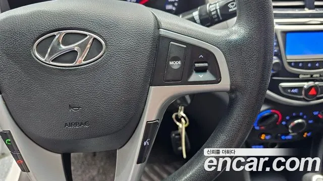 Hyundai Accent, 2011 — фото 19