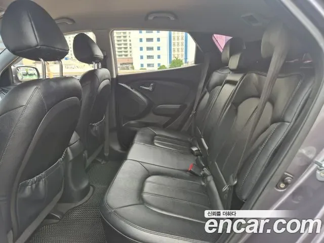 Hyundai Tucson ix, 2012 — фото 17