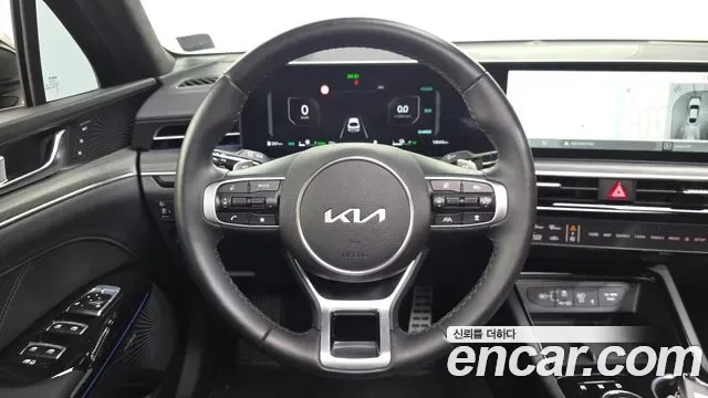 Kia K5 Hybrid, 2025 — фото 13