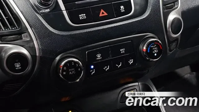 Hyundai Tucson ix, 2011 — фото 17
