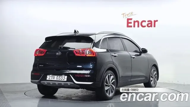 Kia Niro, 2016 — фото 2