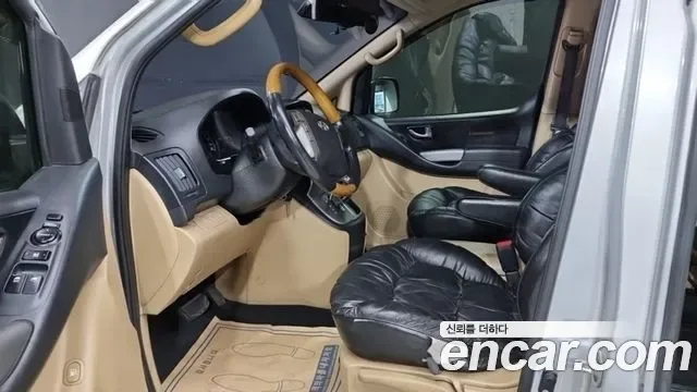 Hyundai Starex Grand Starex, 2009 — фото 10