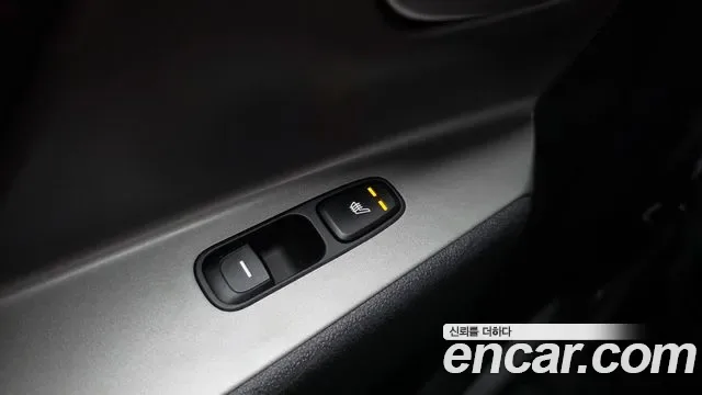 Kia Niro Plus, 2022 — фото 19